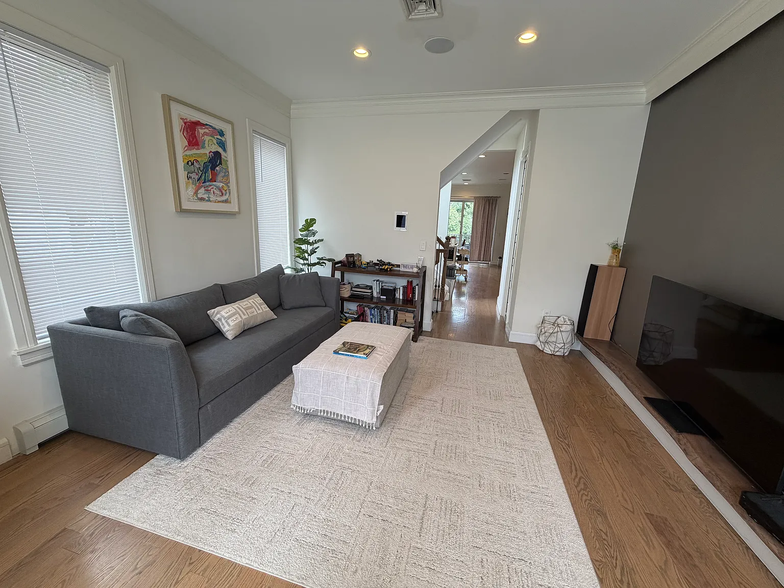 4 bed, 3.5 bath, 1500 sqft, $6,700 — Photo 4
