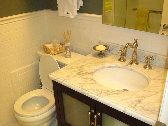 2nd image of 4019 Chesterwood Dr #4019