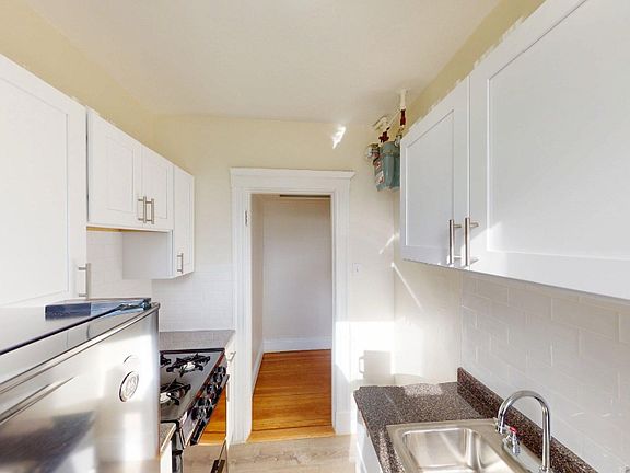 4th image of 1100 Boylston St #2