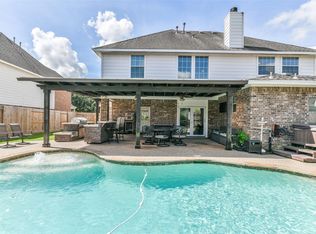 1753 Cranston Grove Dr, Dickinson, TX 77539