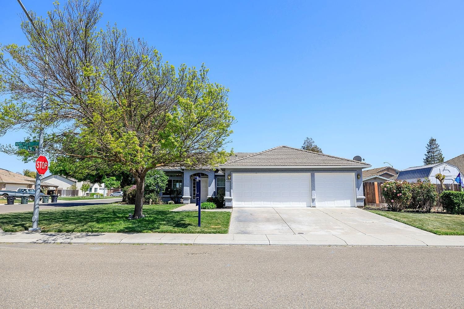 1624 Huntmaster Dr, Hughson, CA 95326 Zillow