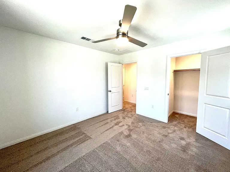 4208 E Flutter Prado — Photo 28
