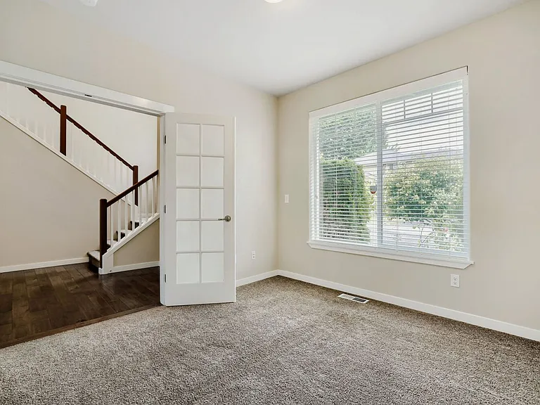 612 169th St SW — Photo 13