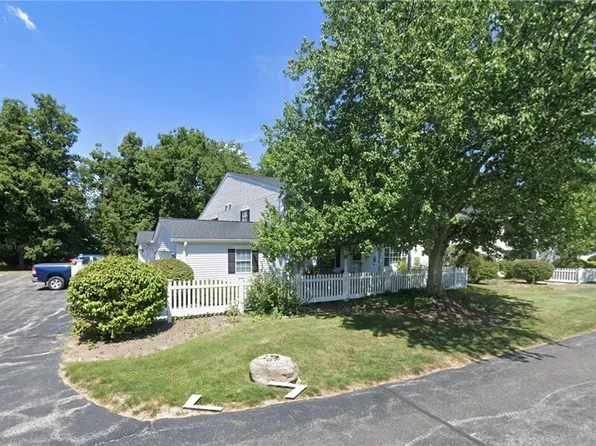 17654 Eastbrook Trl #17654, Chagrin Falls, OH 44023