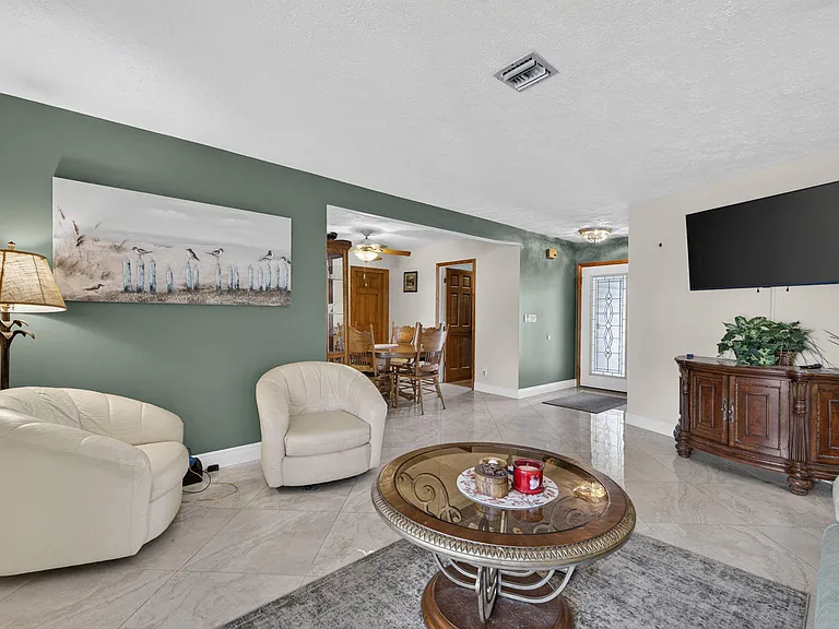 1362 SW Knollwood Dr — Photo 5