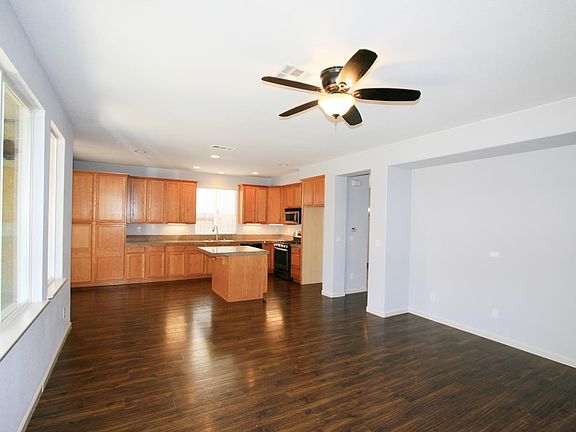 5th image of 122 Mariner Pl