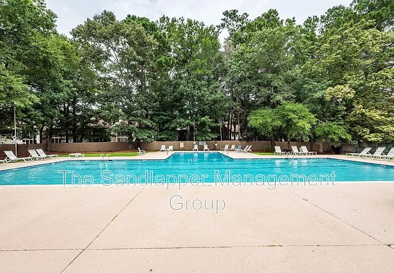 7955 Timbercreek Ln #H — Photo 23