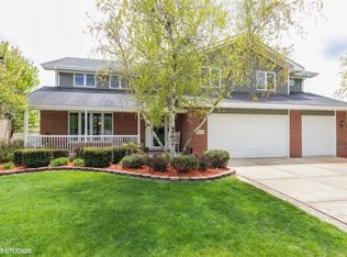 19647 Brookfield Cir, Tinley Park, IL 60487