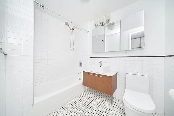 Rented by Living New York | media 11