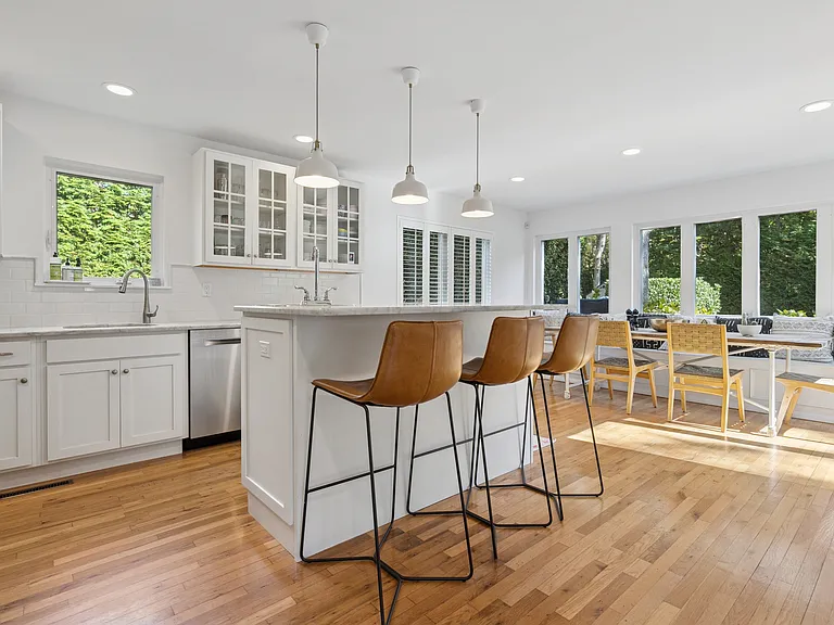 4 Morris Ct — Photo 8