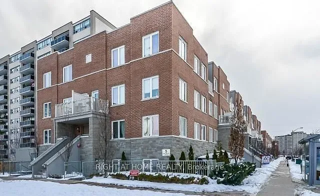 5 Richgrove Dr E #104 — Photo 1
