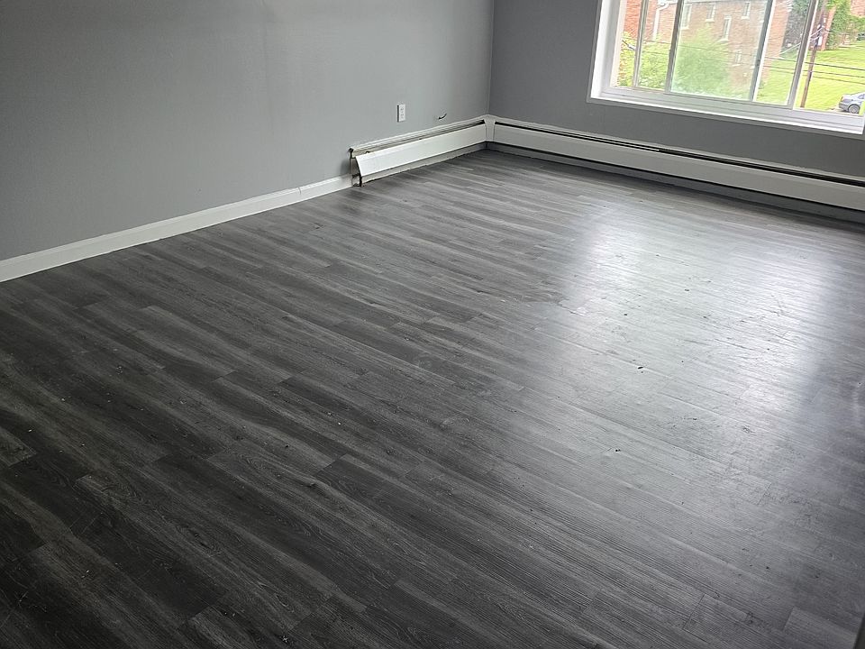1st image of 12625 W Outer Dr #310