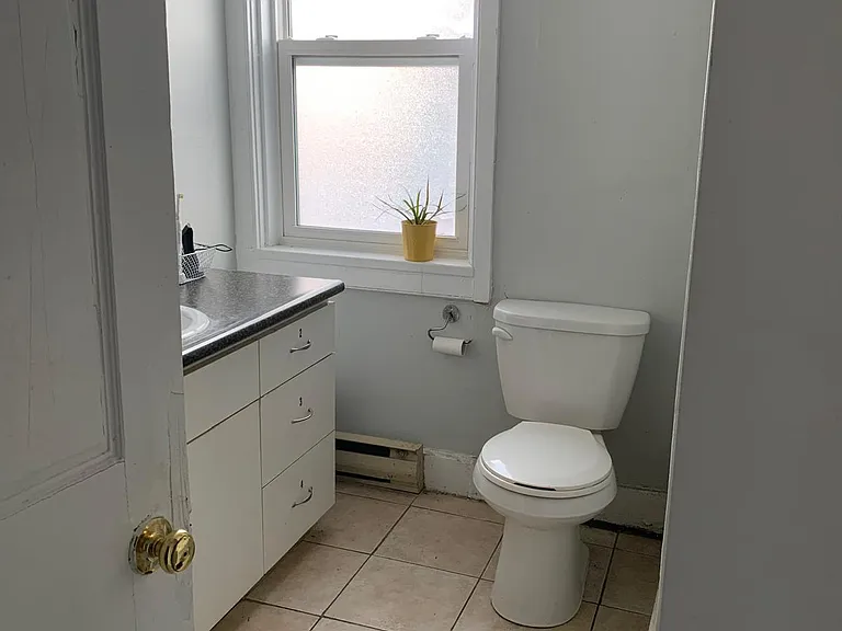 9 Waterloo Ave #1 — Photo 10