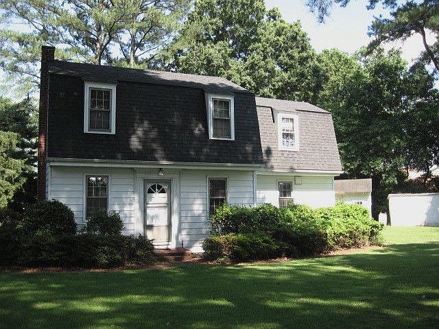 front view, Dutch Colonial