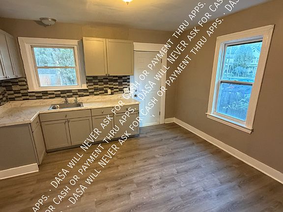 3rd image of 277-279 Reynolds St #277