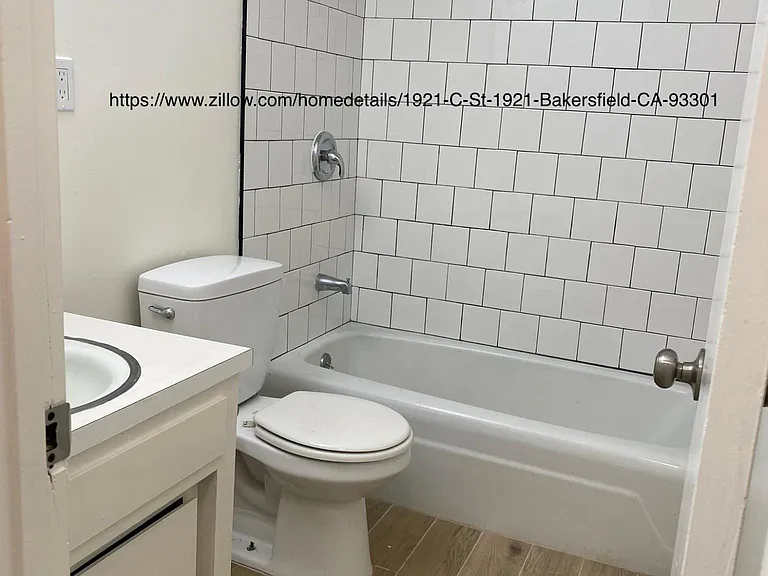 1921 C St #1921 — Photo 5