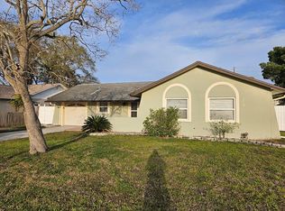 9935 82nd St N, Seminole, FL 33777