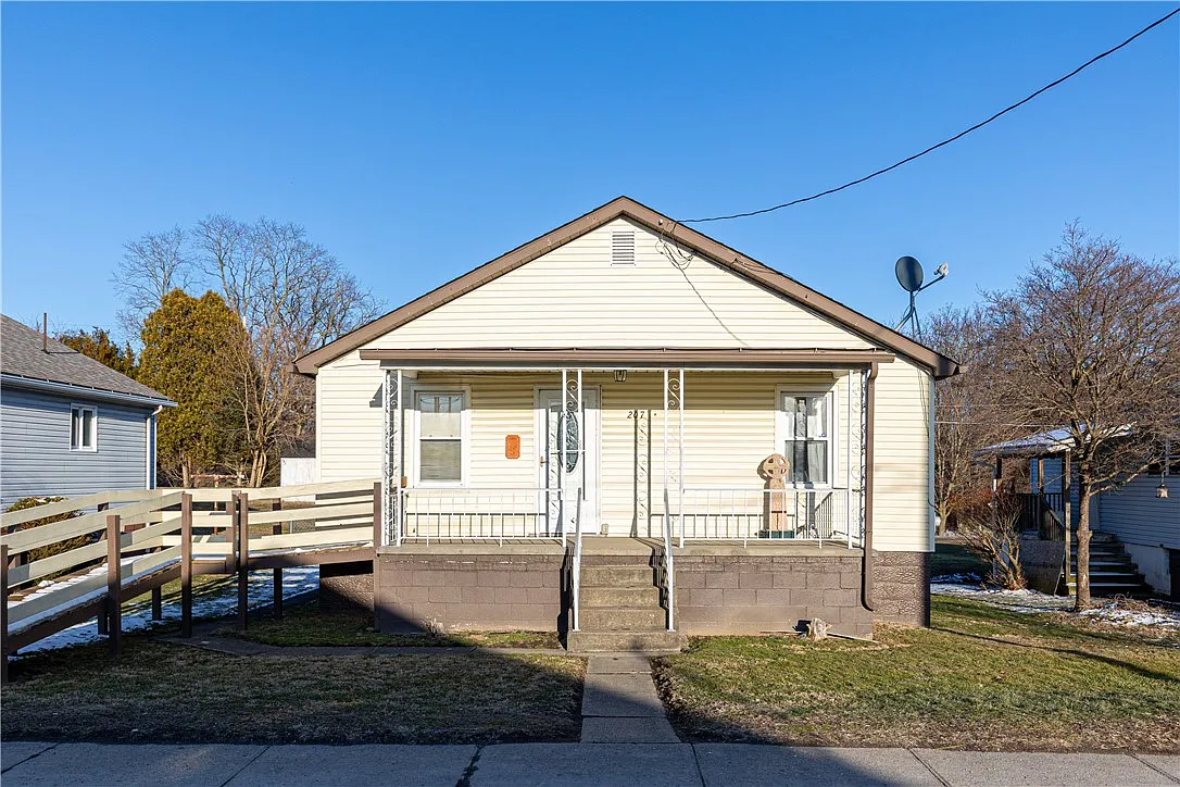 207 Jane St #E photo 1