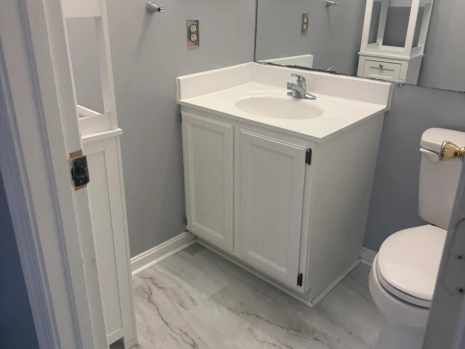 4 bed, 1836 sqft, $2,495 — Photo 2