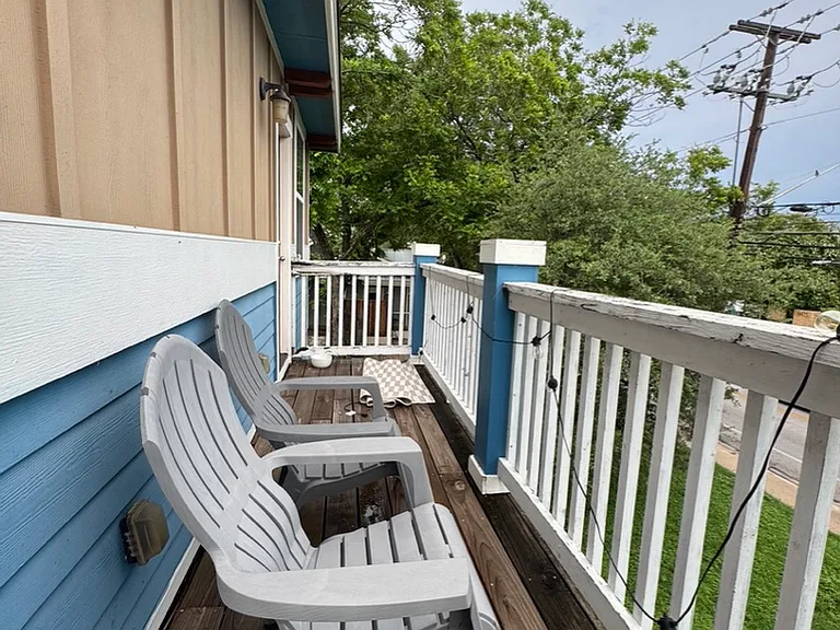 4420 Red River St #A — Photo 15