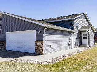 4754 34th Ave S, Fargo, ND 58104