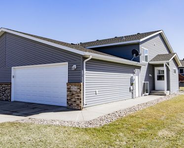 4754 34th Ave S, Fargo, ND, 58104