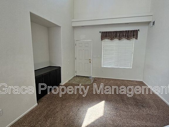 4th image of 5538 Malaya St