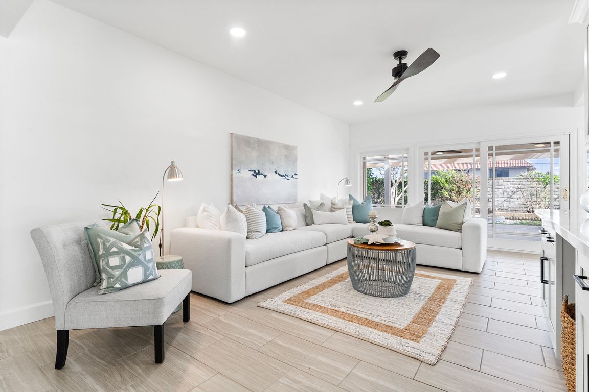 next background image