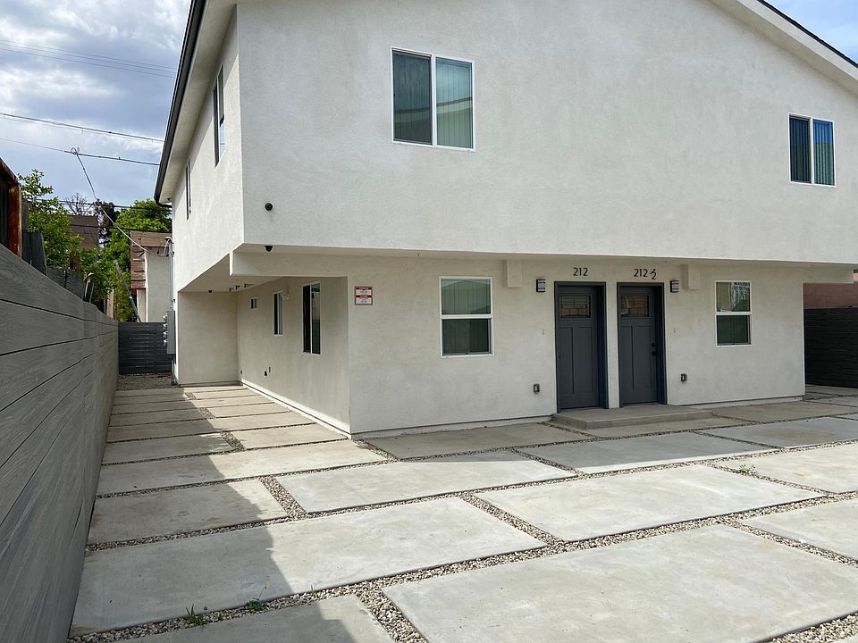 1st image of 210 E 25th St