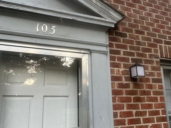 103 N Vance St