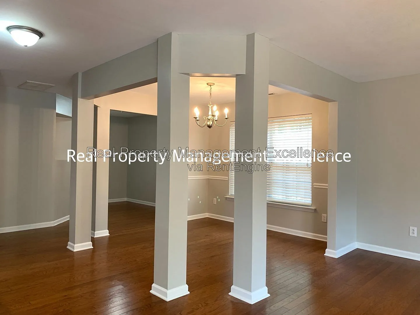 3 bed, 2.5 bath, 2257 sqft, $1,995 — Photo 3