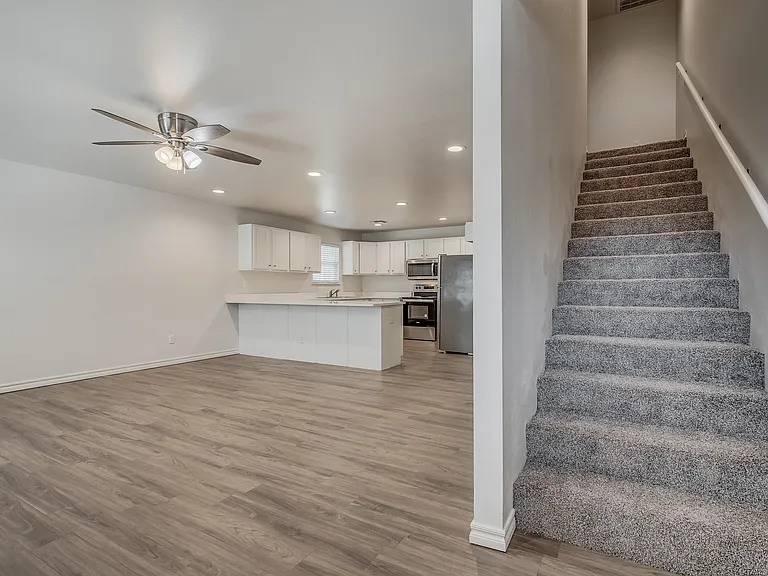 818 W Nevada Ave — Photo 6