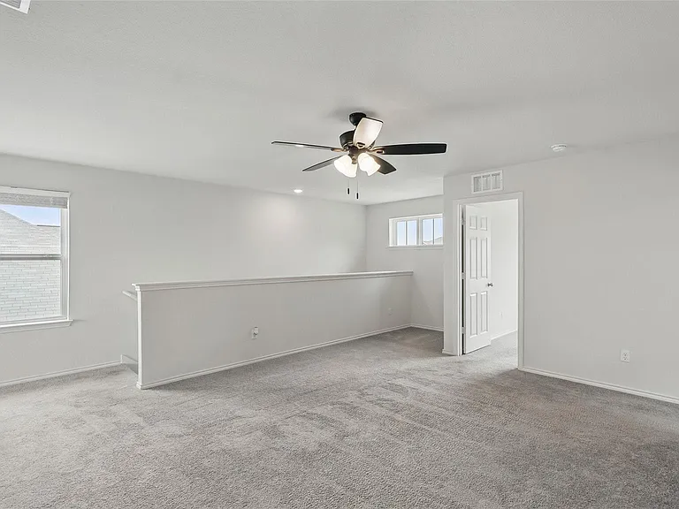139 Madrono Dr — Photo 16