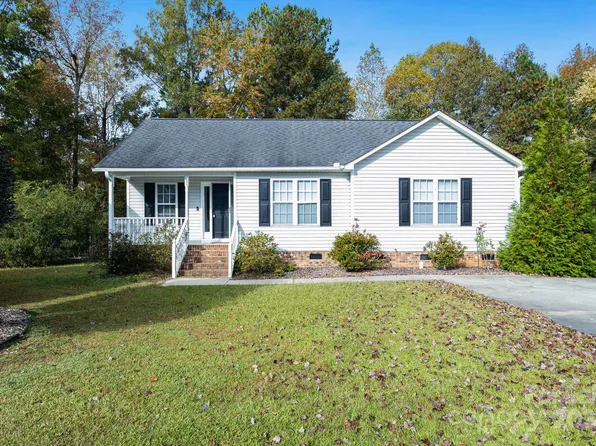 120 Blackthorne Pl, Garner, NC 27529