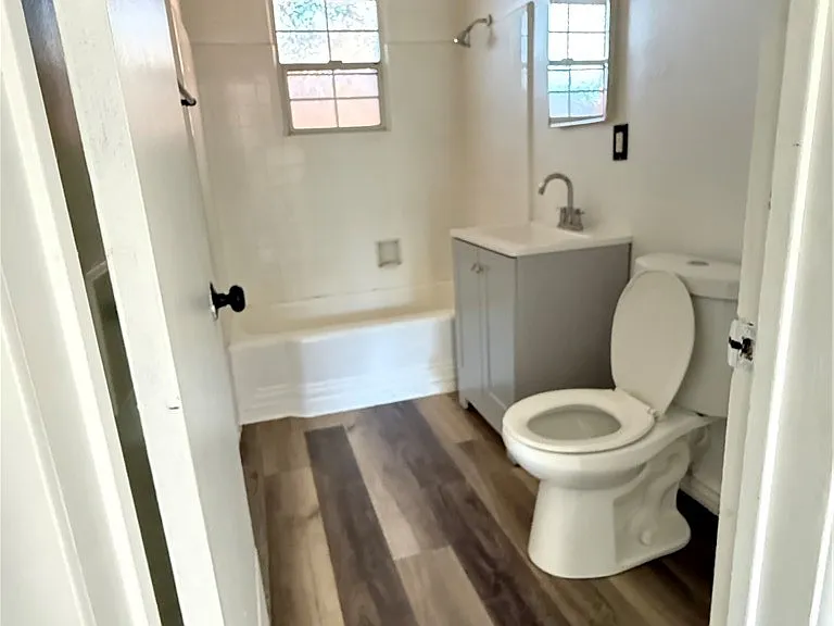 645 Euclid Ave — Photo 12