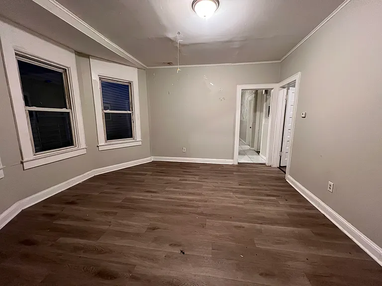 115 Seymour Ave #1 — Photo 6