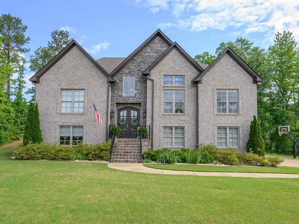 104 Grey Oaks Ct, Pelham, AL 35124