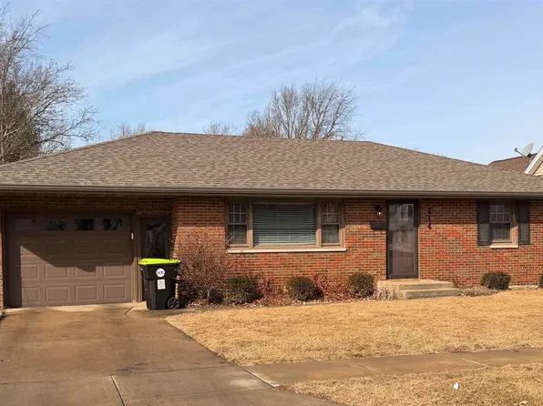 414 N Lawndale Ave, Washington, IL 61571