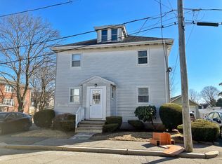 15 1st St APT 4, Quincy, MA 02169