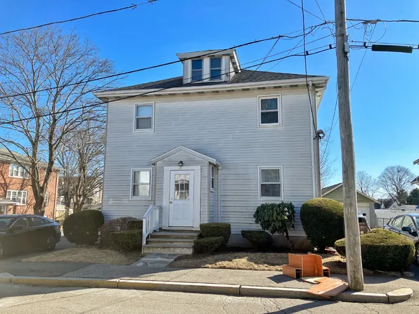 15 1st St APT 4, Quincy, MA 02169