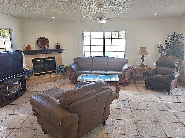 1st image of 8692 Tamarack Way