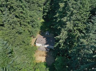 7621 Jewett Rd, Clinton, WA 98236