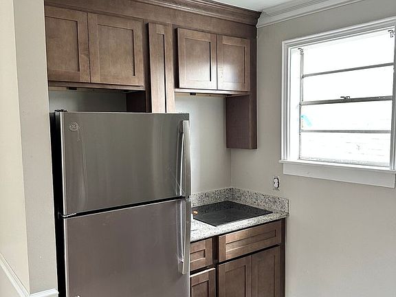 3rd image of 4118 Iberville St APT 2A
