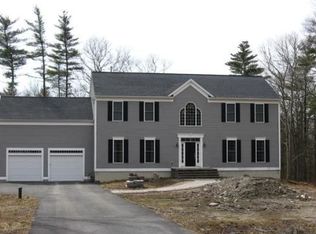 33 Stagecoach Rd, Westport, MA 02790