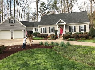178 Woodstream Cir, Mooresville, NC 28117