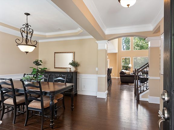 5th image of 1406 Wayfield Ln