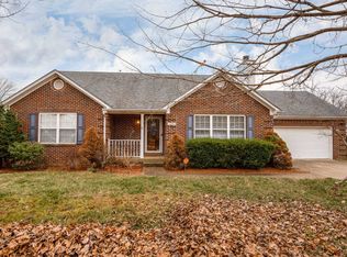 139 Shady Brook Ln, Louisville, KY 40229