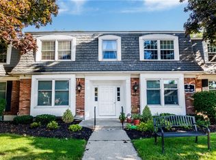 20 Guilford Ln APT 6, Amherst, NY 14221