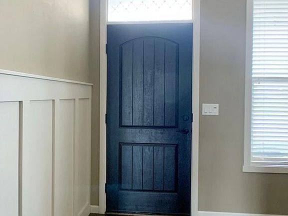 2nd image of 5706 Sacramento Dr