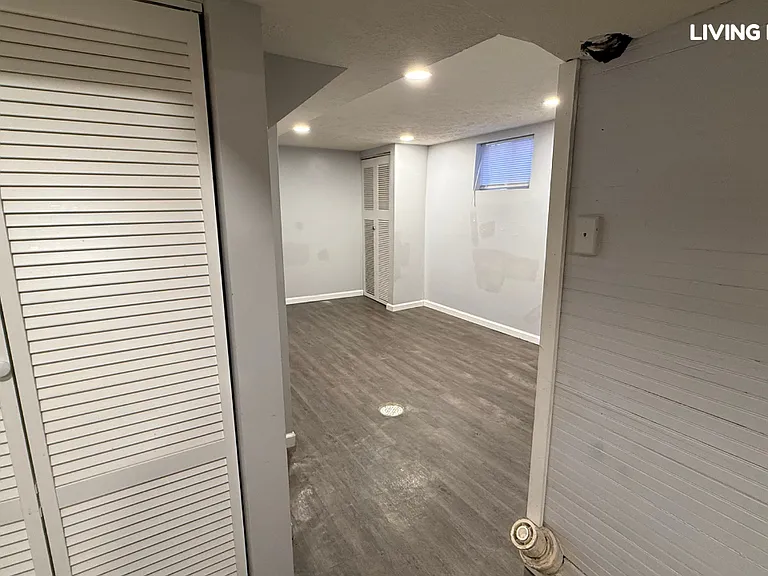 716 Washington St #2 — Photo 2